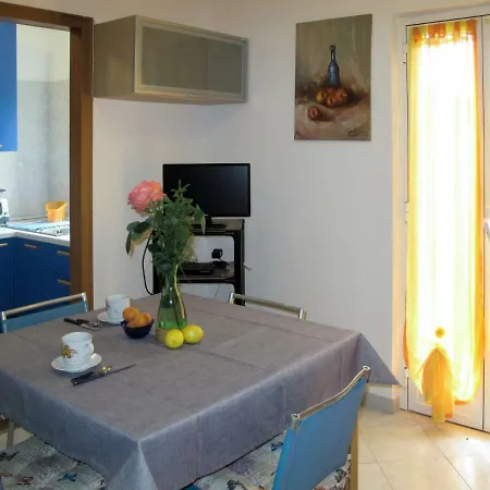 Il Borgo Delle Mimose 351s *