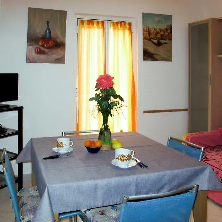 Apartment Il Borgo Delle Mimose 351s Finale Ligure